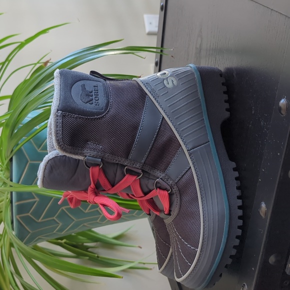 Sorel Tivoli II in City Grey size 6 - Picture 3 of 7